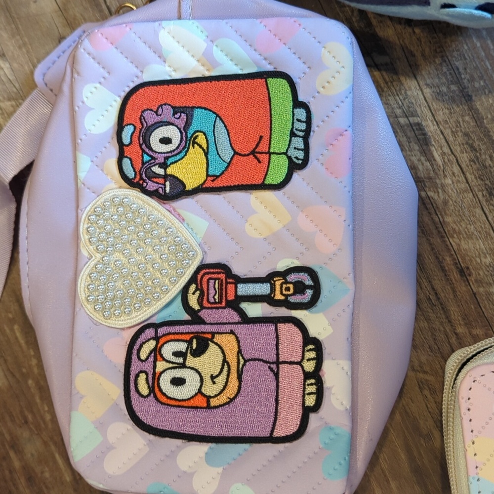 Bluey Across The Body Bag With Bag Charm With Matching Wallet - Picture 4 of 10